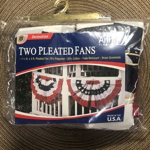 Annin Pleated Fans Flag US